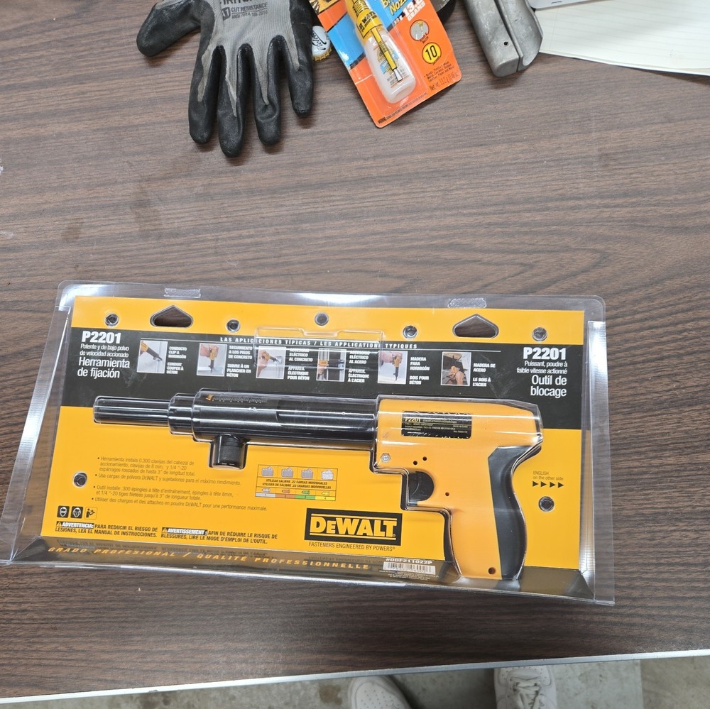 DEWALT DDF211022P Powder Actuated Tool