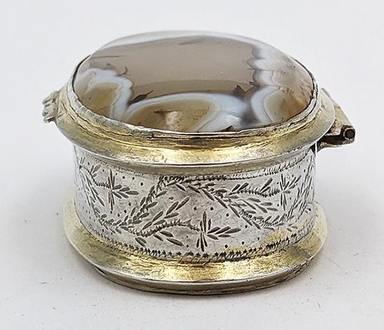 INDIAN COLONIAL SOLID SILVER AGATE MOUNTED SNUFF BOX 19TH CENTURY