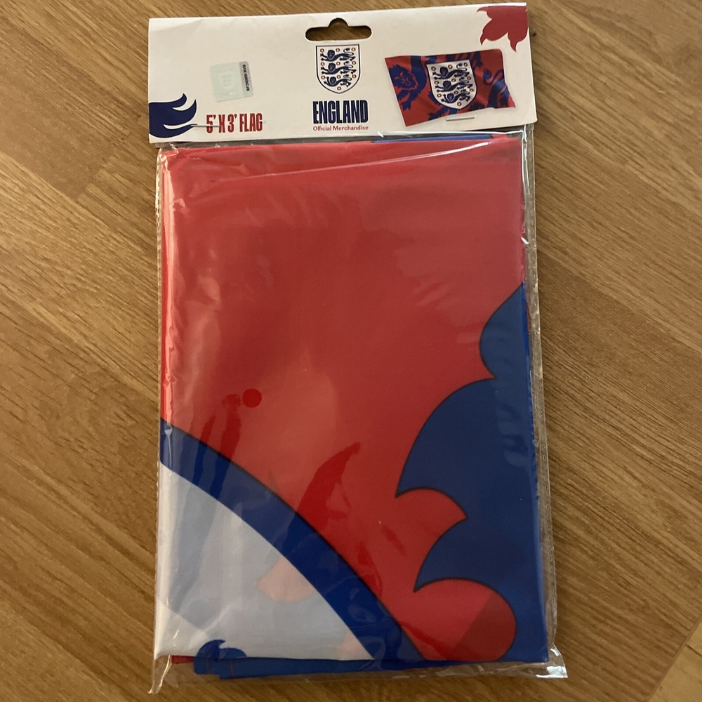 England FA Flag 5’ x 3'