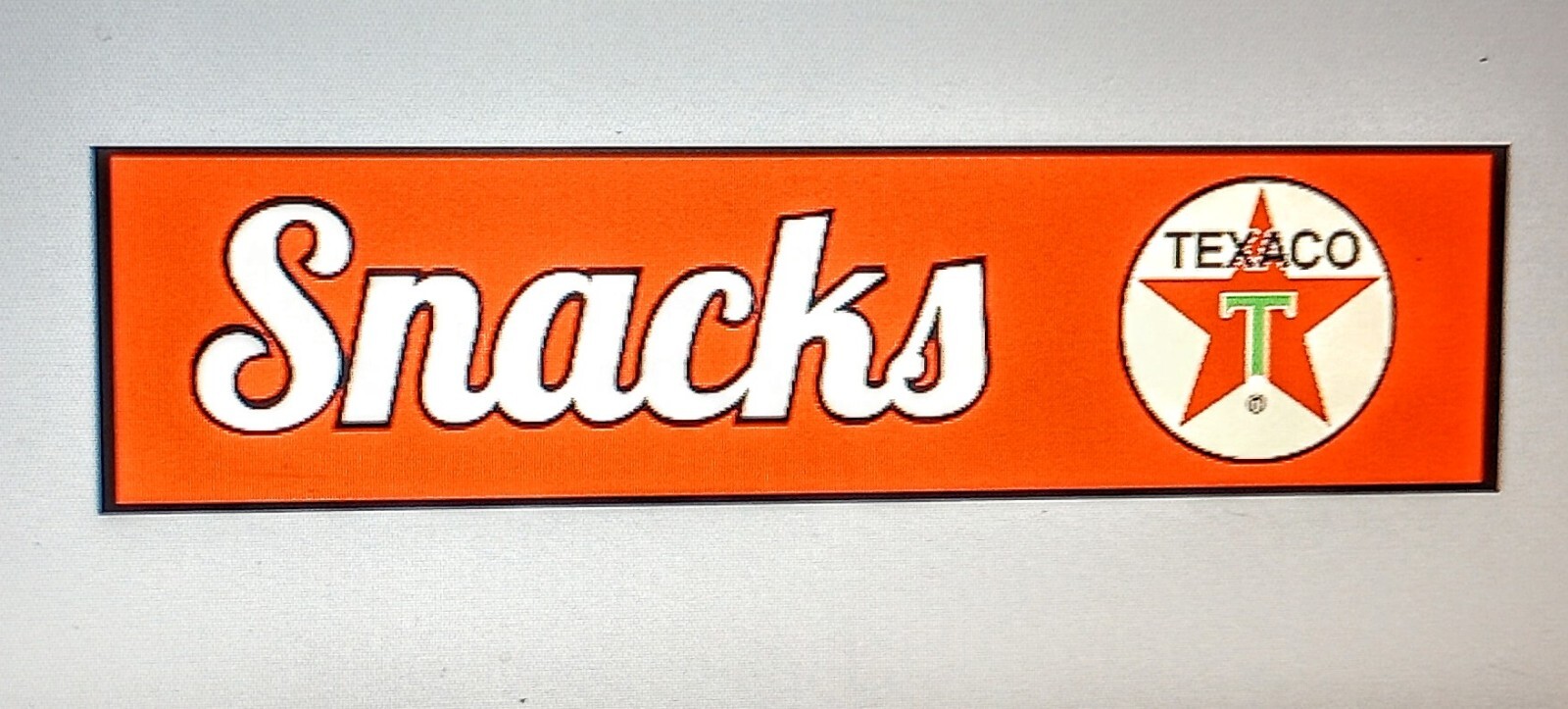 Texaco Snacks sign .. Gas Oil Gasoline Mancave Garage