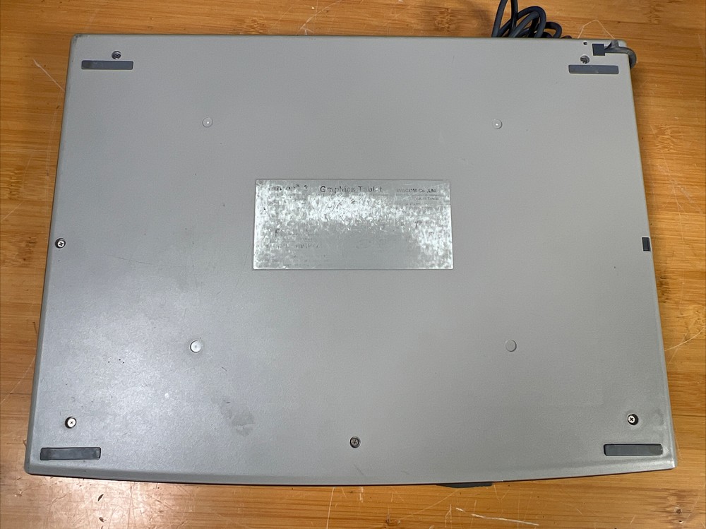 Wacom Intuos 3 Graphics USB Tablet PTZ-630