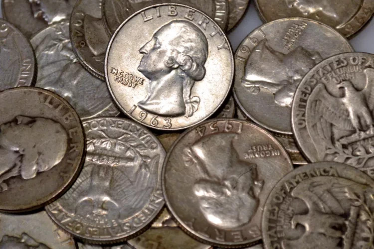 5- 90% SILVER Washington QUARTERS MIXED DATES VARIOUS MINTS