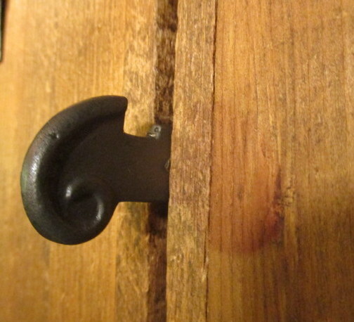 Iron Barn Door Thumb Latch Door Jam Strike Hardware