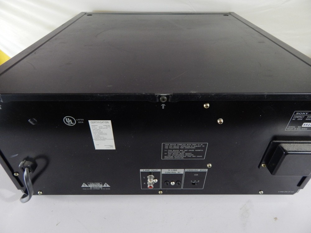 Sony Compact Disc Player CDP-CX681 Mega Storage 200 CD's *TESTED WORKS*
