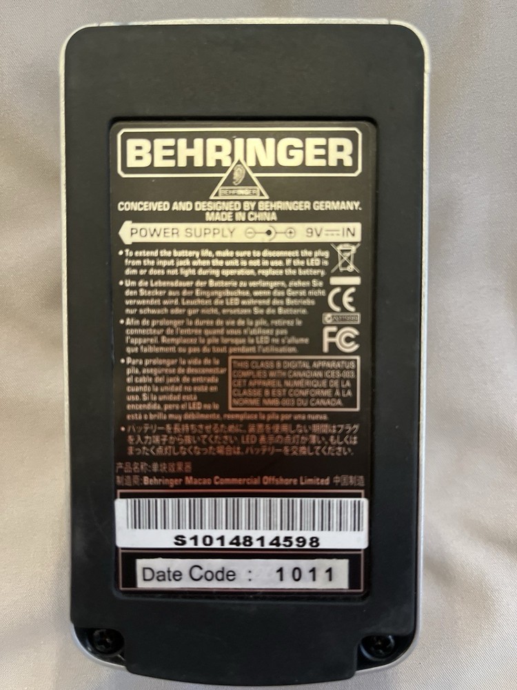 Behringer DD400 Digital Delay, Very Clean, Works Perfectly