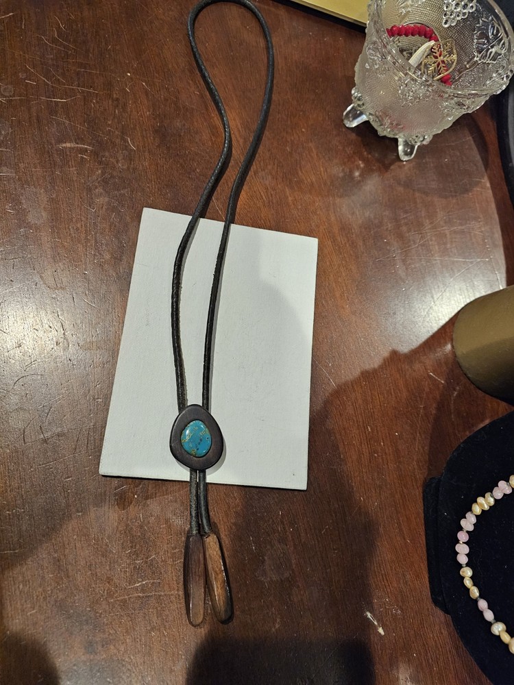 Vintage Leather And Turquoise Bolo