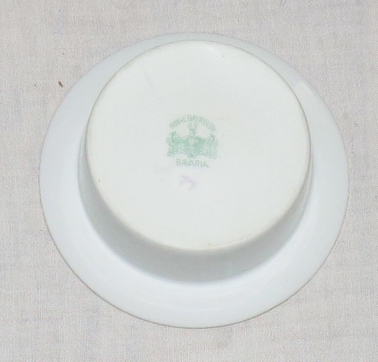 Royal Bayreuth Geneva pattern Three 3.7/8 inch Ramekins