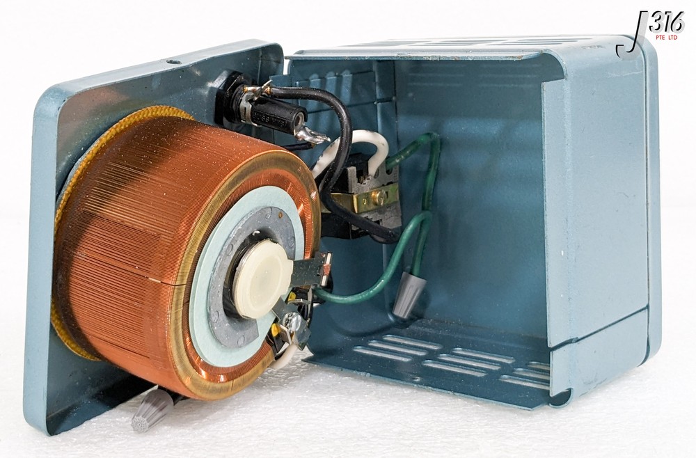 36571 STACO ENERGY VARIABLE AUTOTRANSFORMER 3PN171