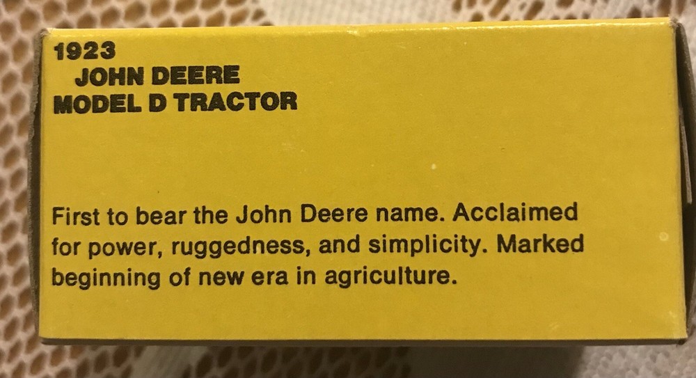 8 JOHN DEERE tractor boxes 2 1/2 x 1 1/2 boxes Only