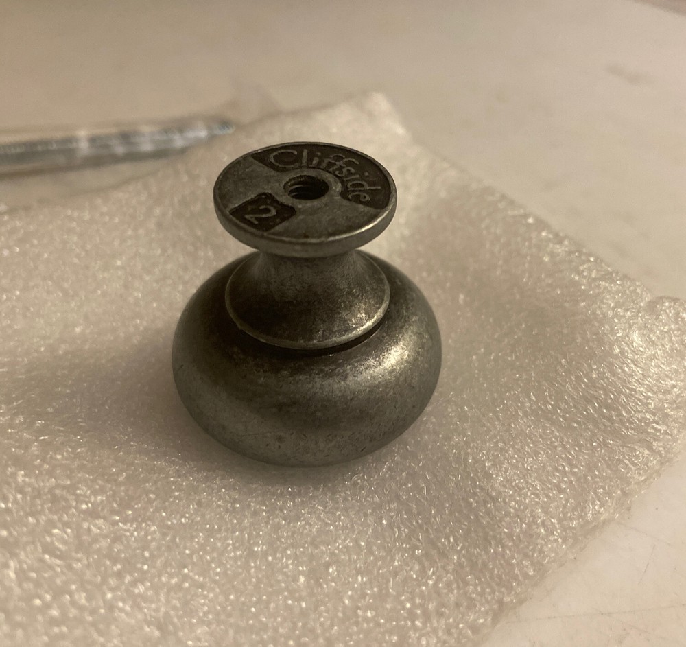 Cliffside Z100-IR Flat Cabinet Knob Pull