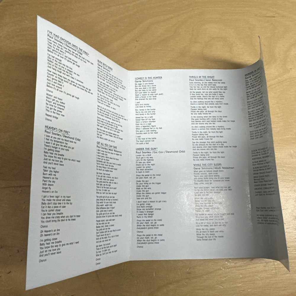 1984 KISS - ANIMALIZE Cassette Tape Columbia House CRC - Used