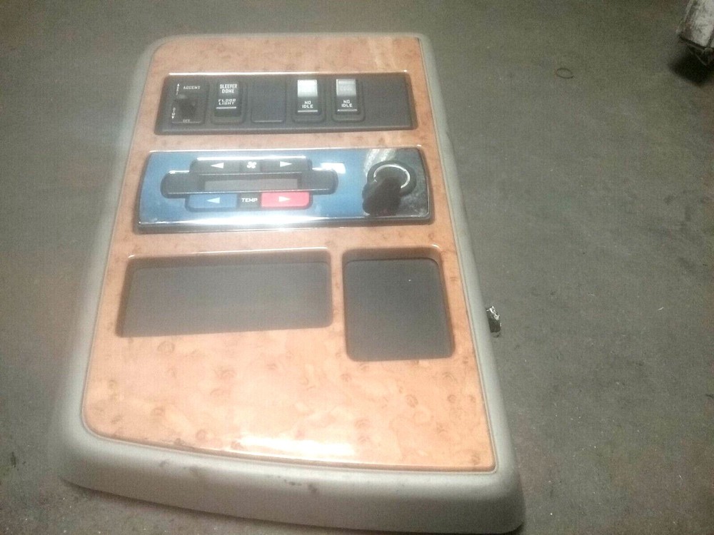 INTERNATIONAL  PROSTAR SLEEPER CONTROL  PANEL B5340277