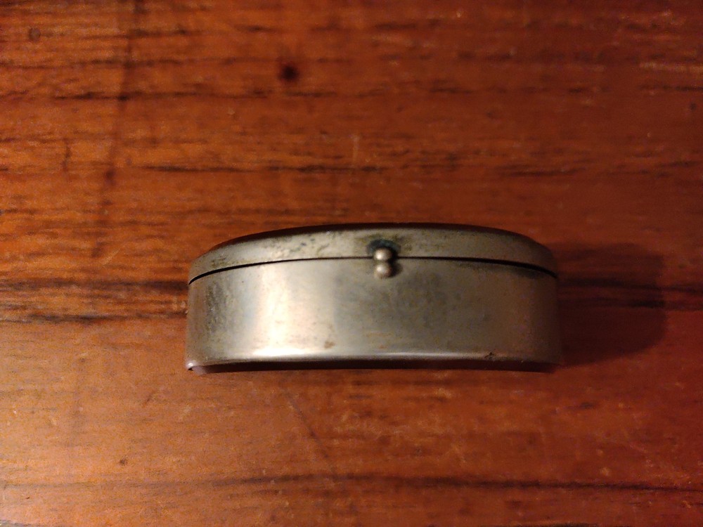 Antique Lacquer Snuff Box.
