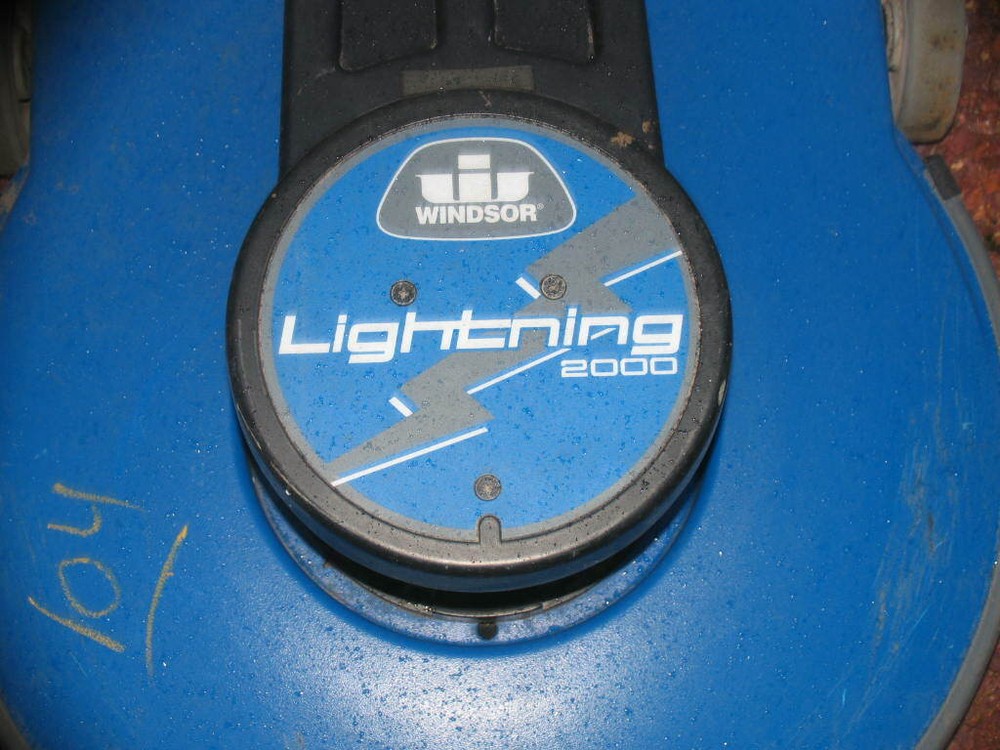 Windsor Lightning LB-2000 Single Speed Burnisher Floor Polisher Buffer