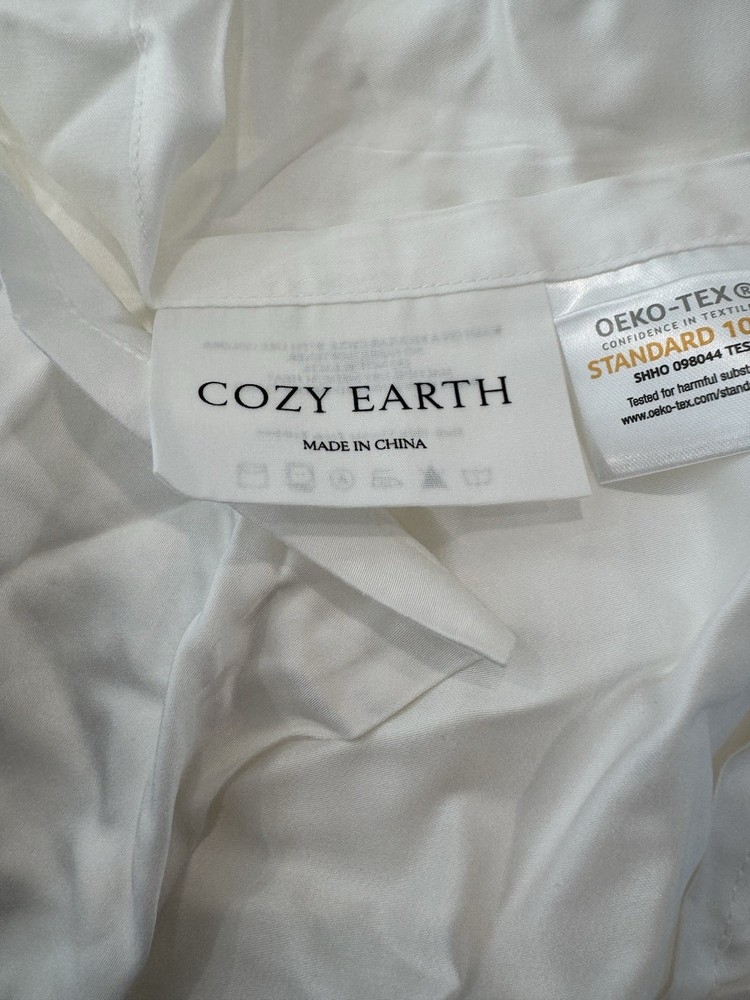 Cozy Earth Bamboo Sheet Set White Full Open Box