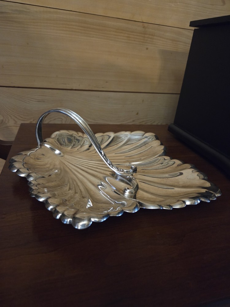 Vintage Large Leaf Serving Dish/Tray  Silverplate By Wallace