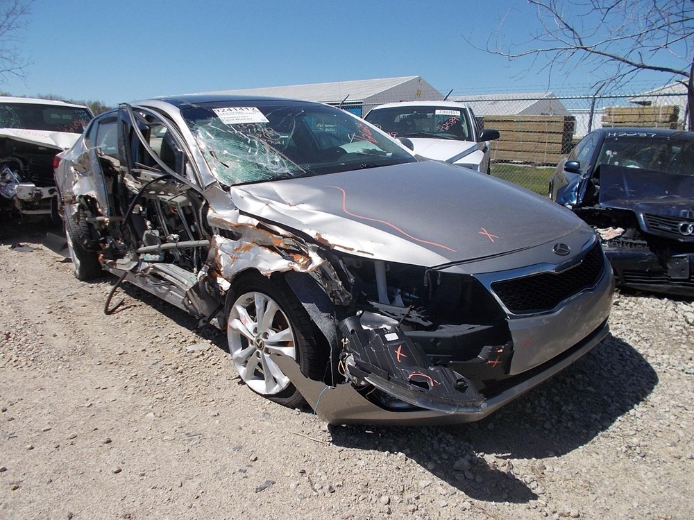 Used A/C Selector Switch fits: 2013 Kia Optima EX 2.4L w/navigation Grade A
