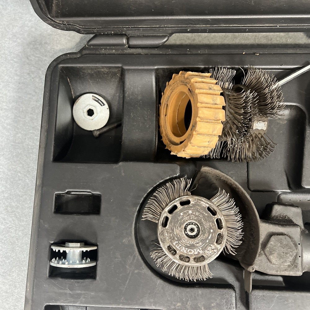 Mac Tools MB6901 Surface Blaster Kit - Air Tool Surface Prep Auto Body Pneumatic