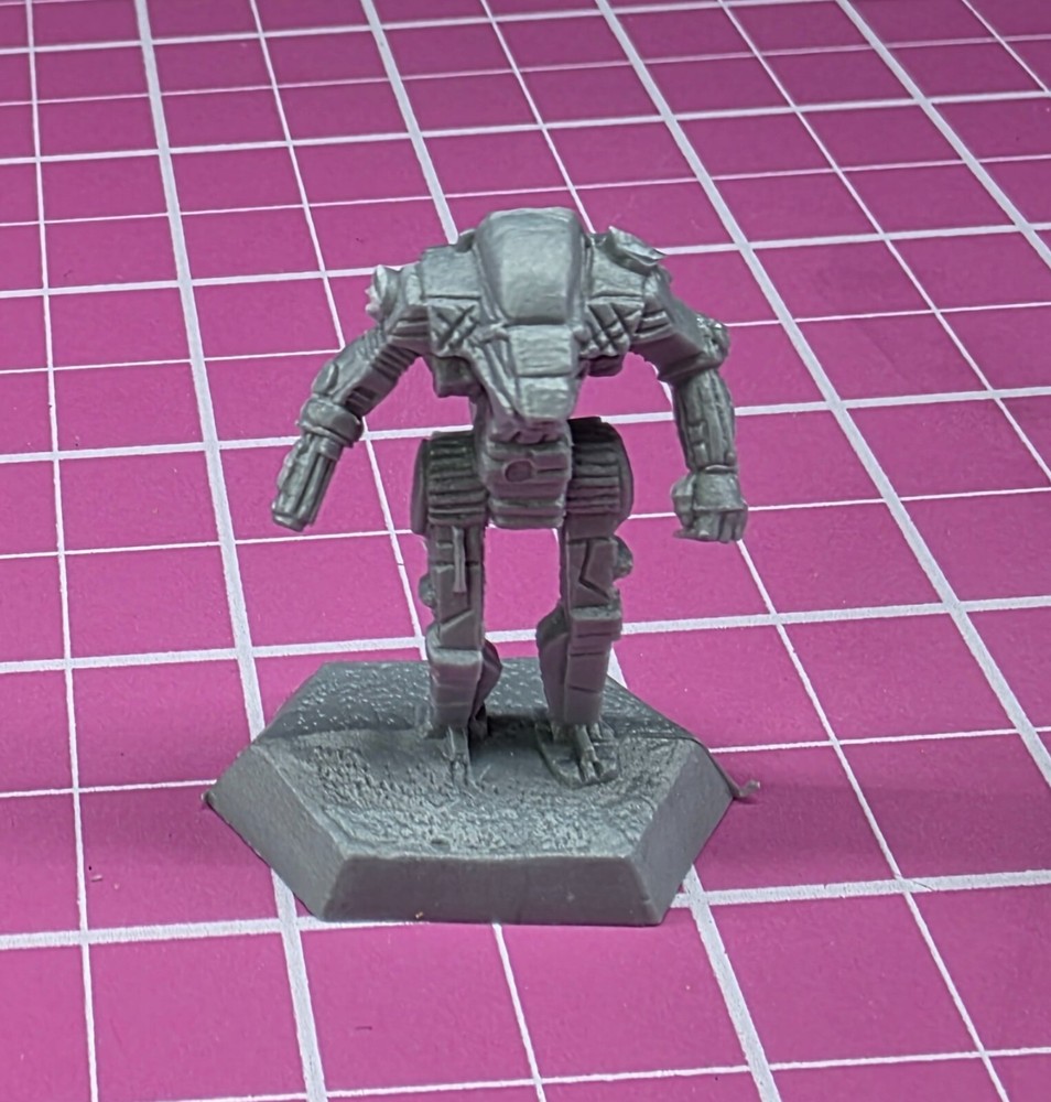NEW RARE 2011 Battletech Mini - Assassin Mech - 35000