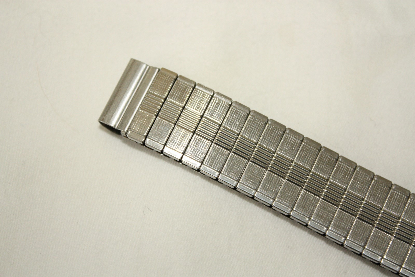 Mens Replacement Stretch Expansion Watchband for Native American Watch Tips