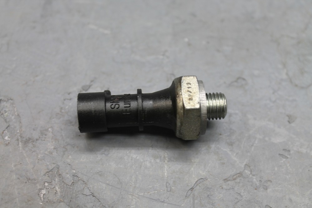 2010 TRIUMPH THUNDERBIRD ENGINE MOTOR OIL PUMP