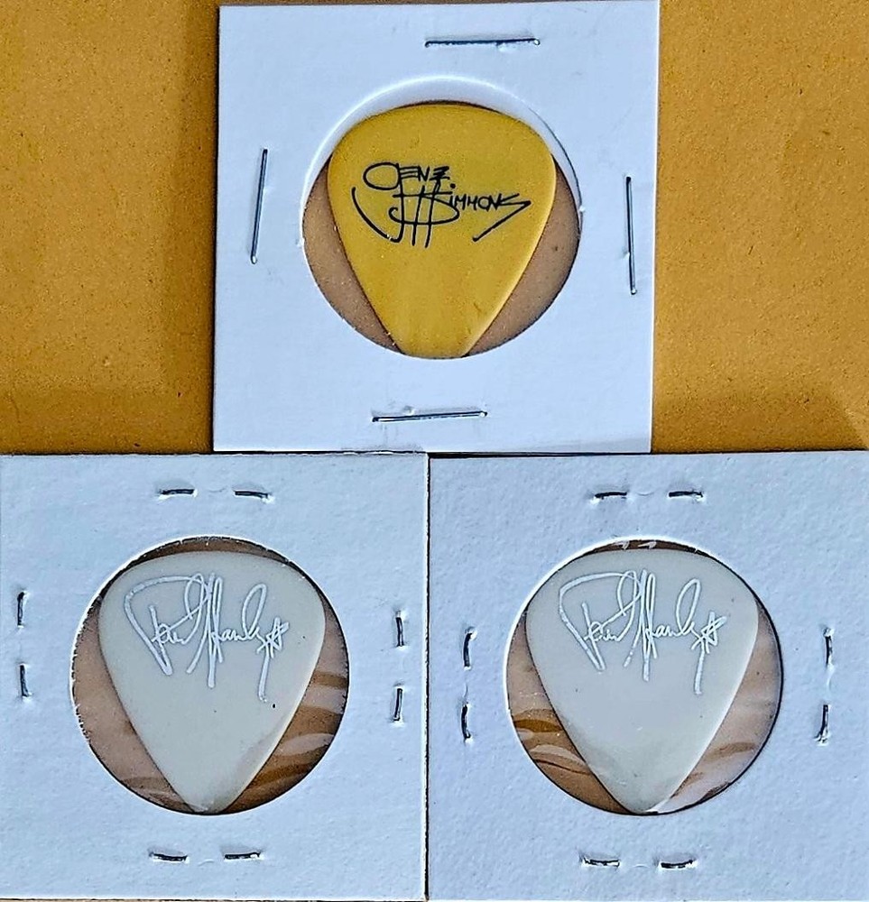 3 KISS guitar picks ... $255!!