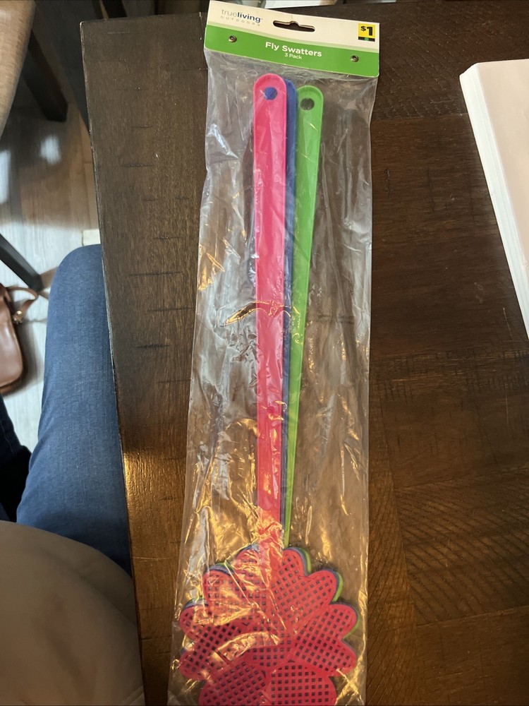 Trueliving Outdoors Fly Swatters 3 Pack  Flower Design Multicolor