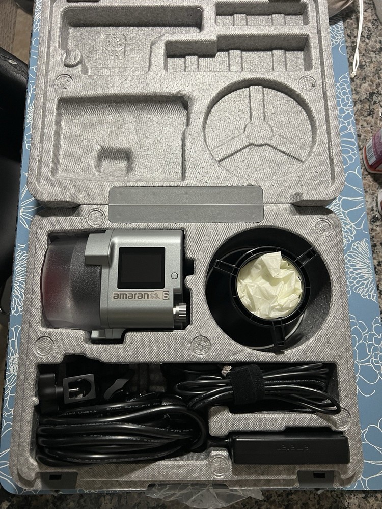 aputure amaran 60D S