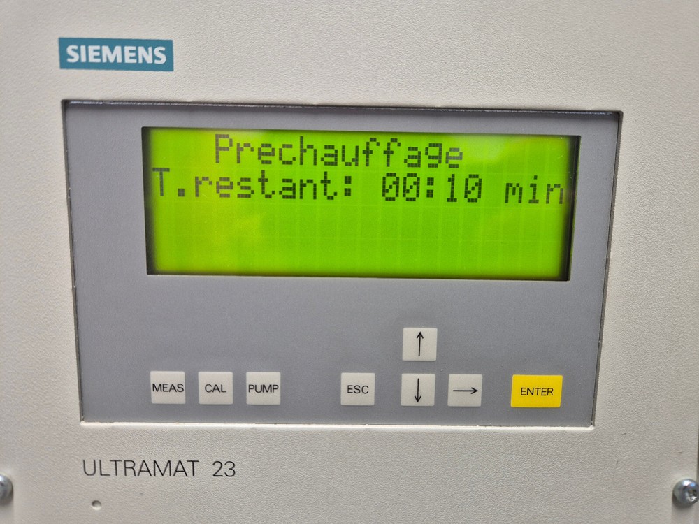 SIEMENS ULTRAMAT 23 Gas Analyzer