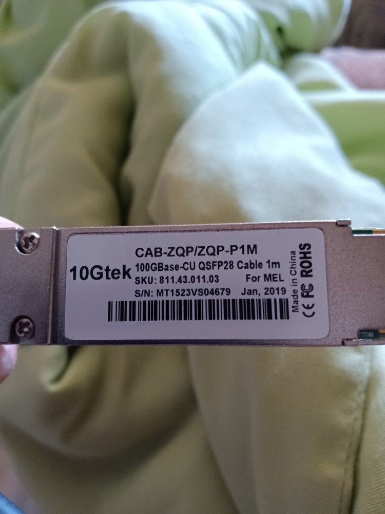 Direct Attach Copper Cable Qsfp28 10Gtek. 1 meter.