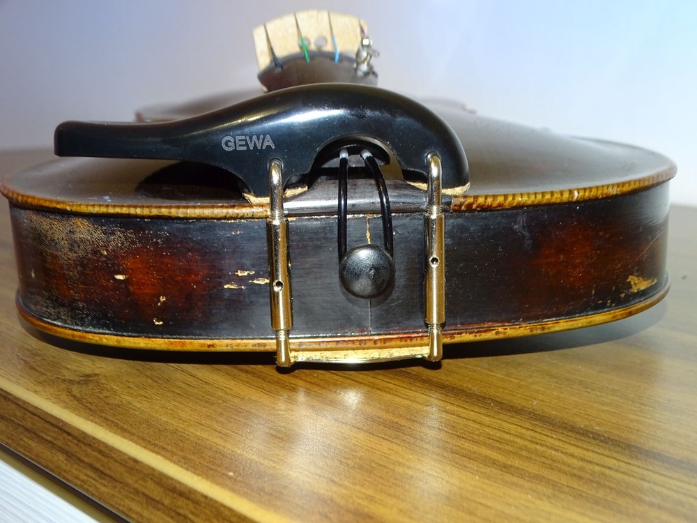 VIOLIN WITH LION HEAD - model STAINER (Nr. 097)
