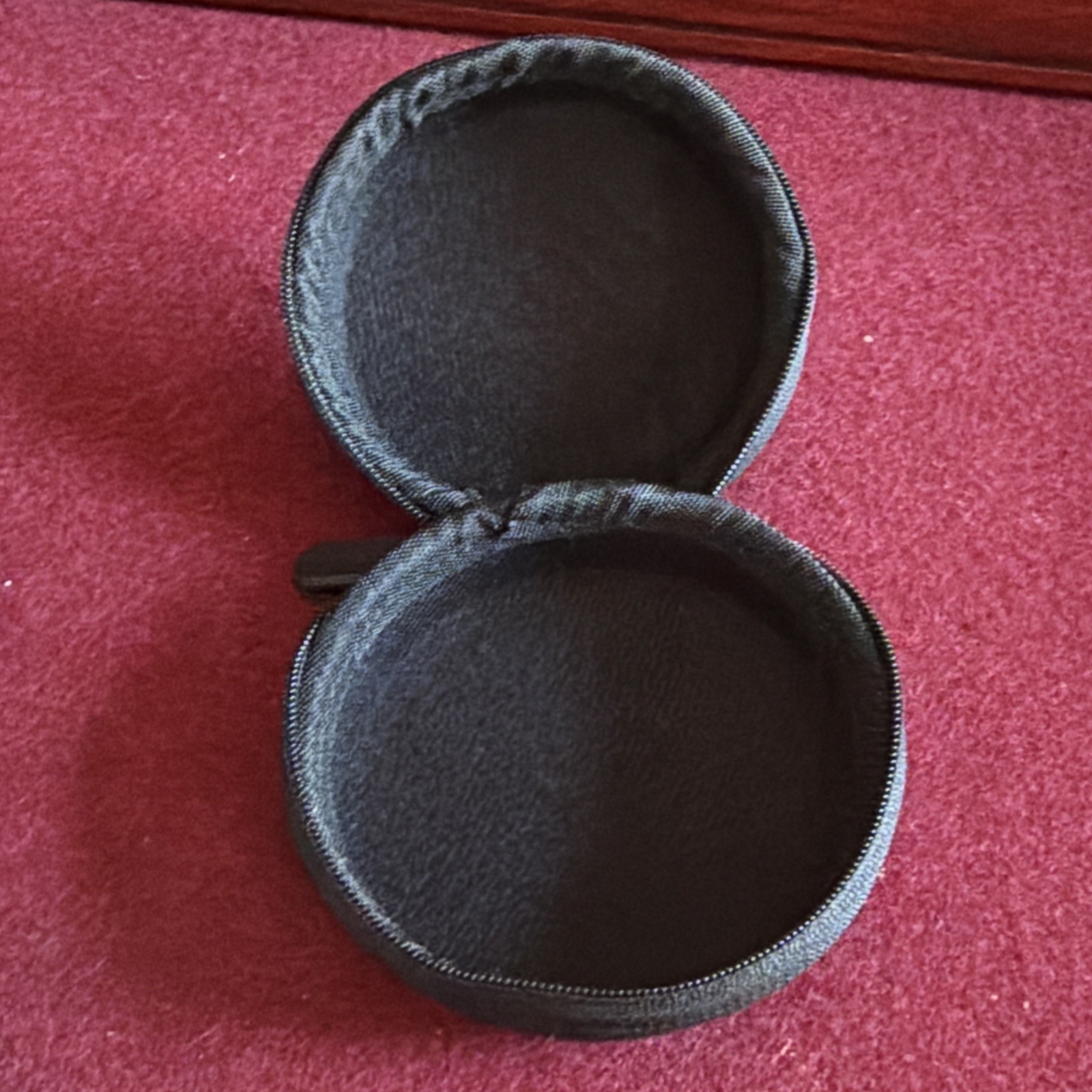 Embr Wave With Travel Case Cooling And Warming Wristband Rose Gold Used