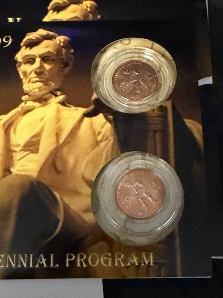 THE LINCOLN CENT -2009 BICENTENNIAL PROGRAM P & D MINT Set Free Shipping