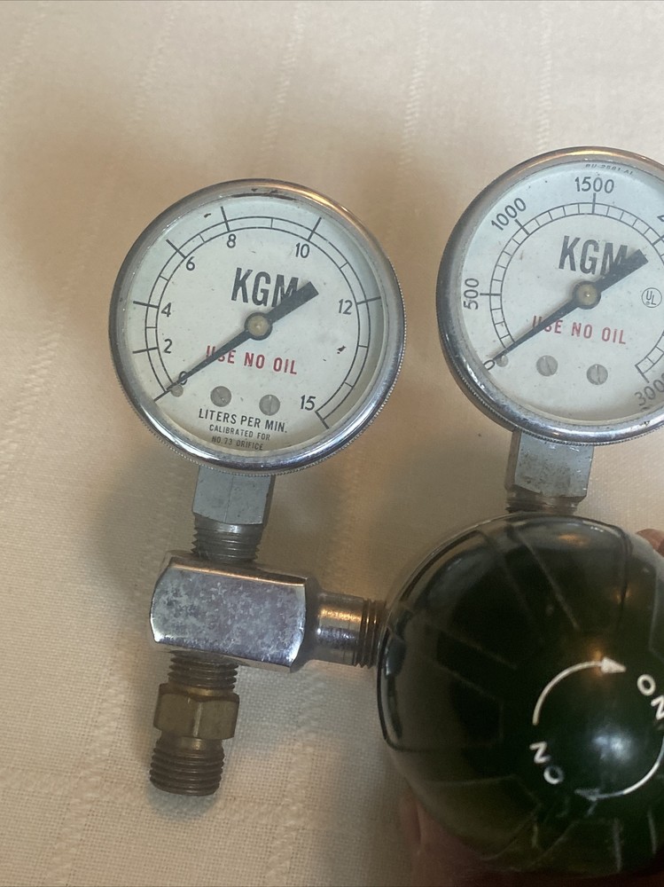 KGM 34-5097 Medium Oxygen Regulator