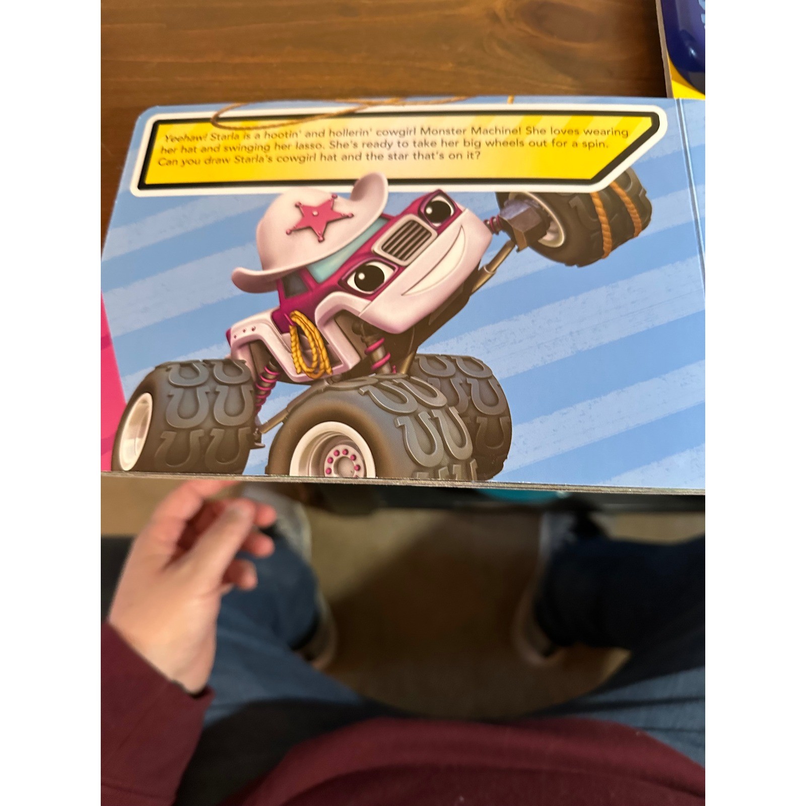 Blaze and the Monster Machines Drawing Board and Book Count on Speed