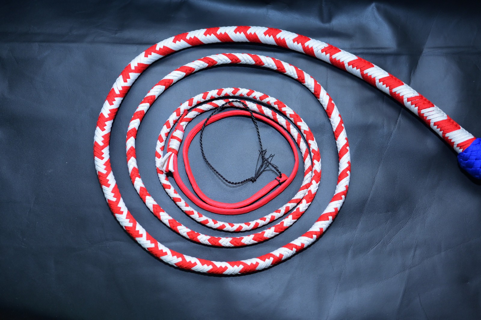 Para-cord Nylon whip Stars Design Whip 2.5 to 24 Feet Long 16 Strands Bullwhip