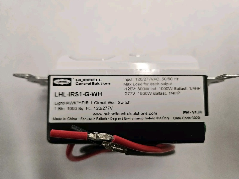 LHL-IRS1-G-WH LIGHTHAWK 1 CIRCUIT WALL SWITCH