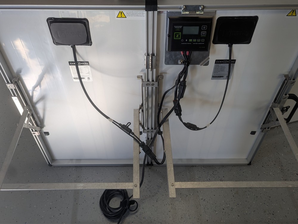 Zamp Solar 140-Watt Portable Solar Panel Kit USW1002