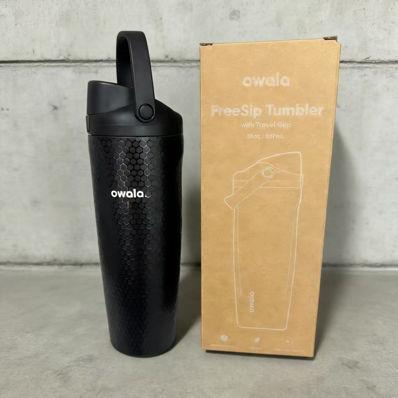 Hot Sale Owala Fairways For Days FreeSip Sway Golf Black Water Bottle 30oz 2026