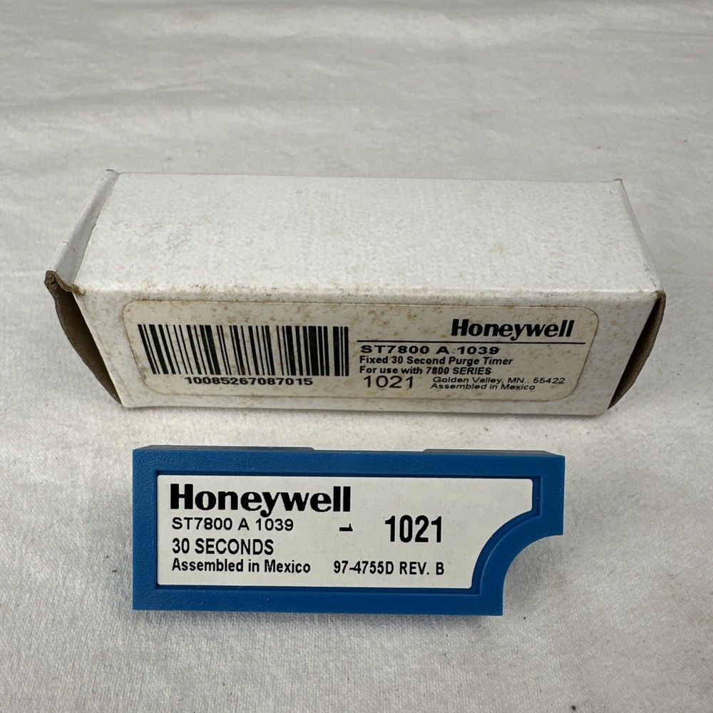 Honeywell ST7800A1039 Programmer Module RM7800 Burner Control 30s Purge NEW