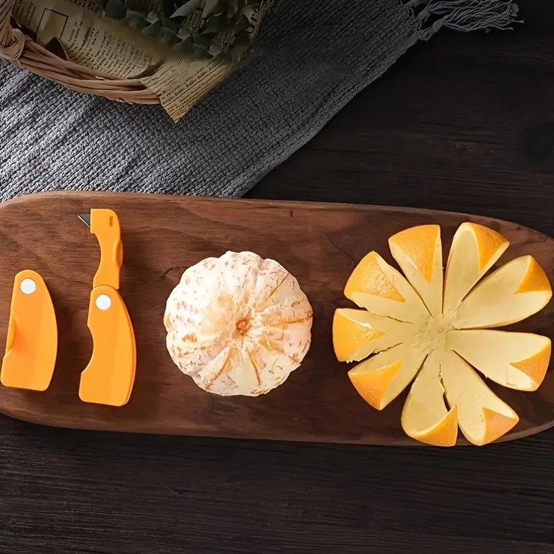 Compact Foldable Fruit Peeler