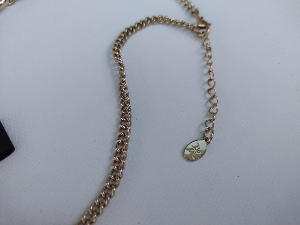 Vintage plastic necklace by "Accessorize"