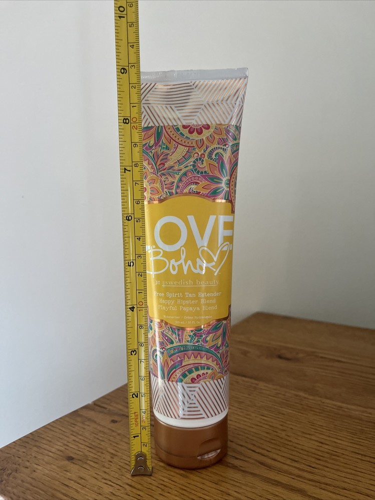 SWEDISH BEAUTY LOVE BOHO TAN EXTENDER MOISTURIZER