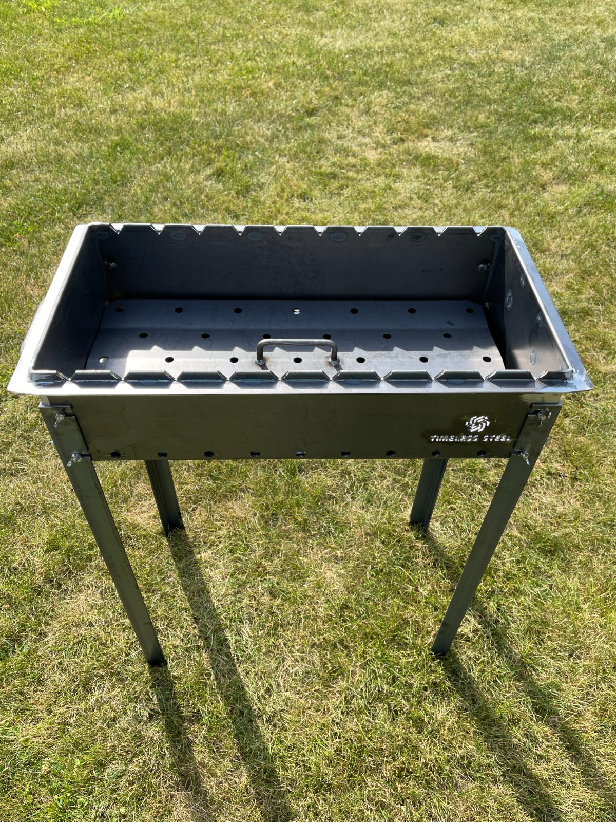 Heavy-duty BBQ Grill / MANGAL 11 Ga (3mm)