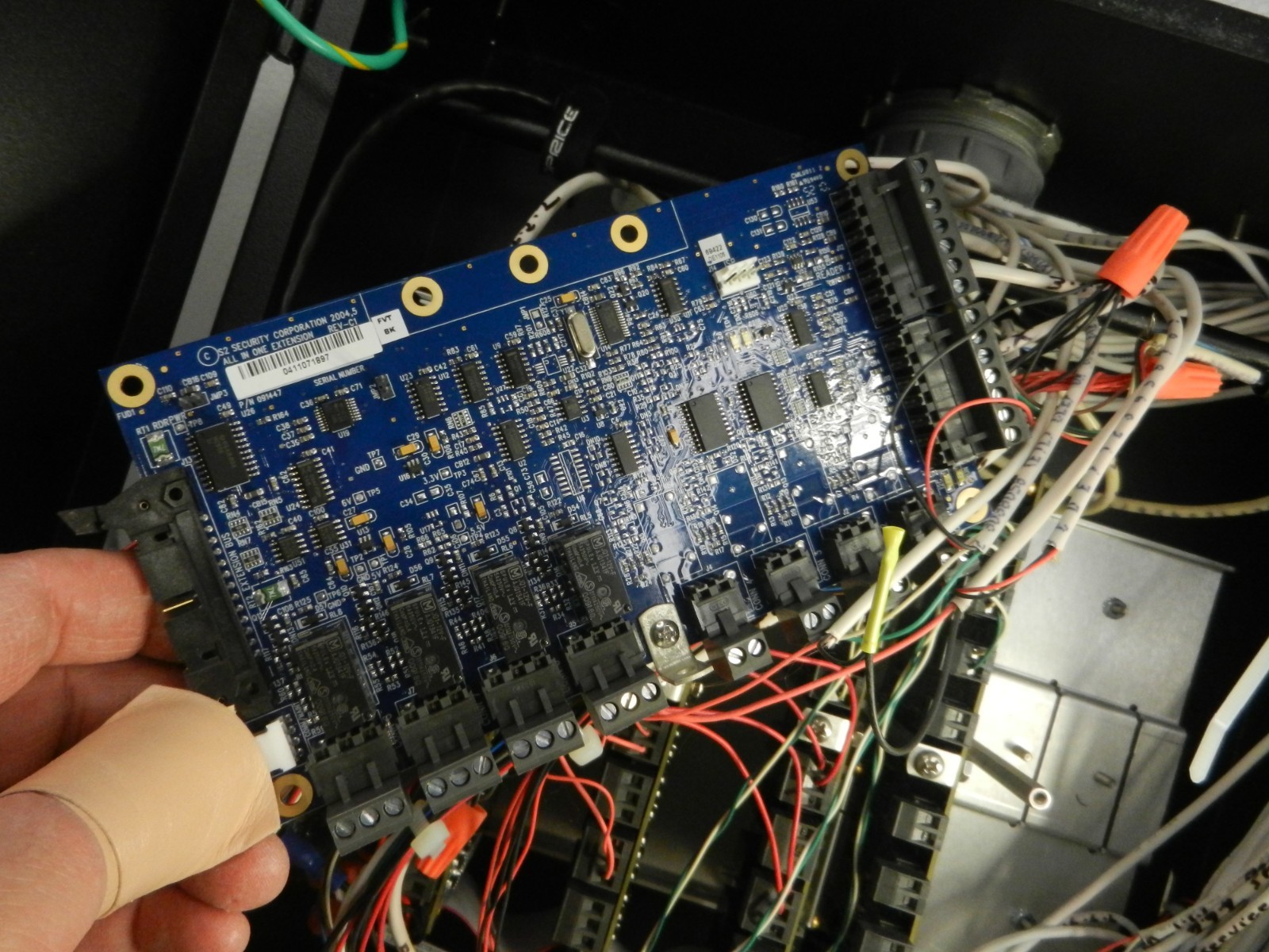 S2 SECURITY NetBOX * * Access Control CABINET Network Node 091447 Access Blades