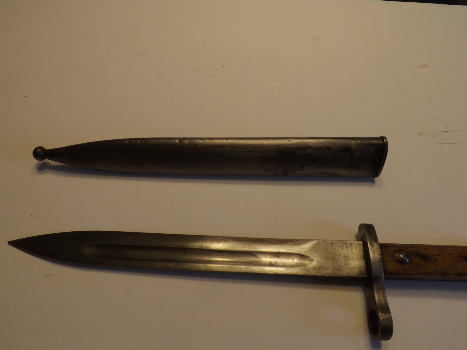 Vintage WWII M-1935 Turkish Mauser Bayonet with Metal Scabbard-VG