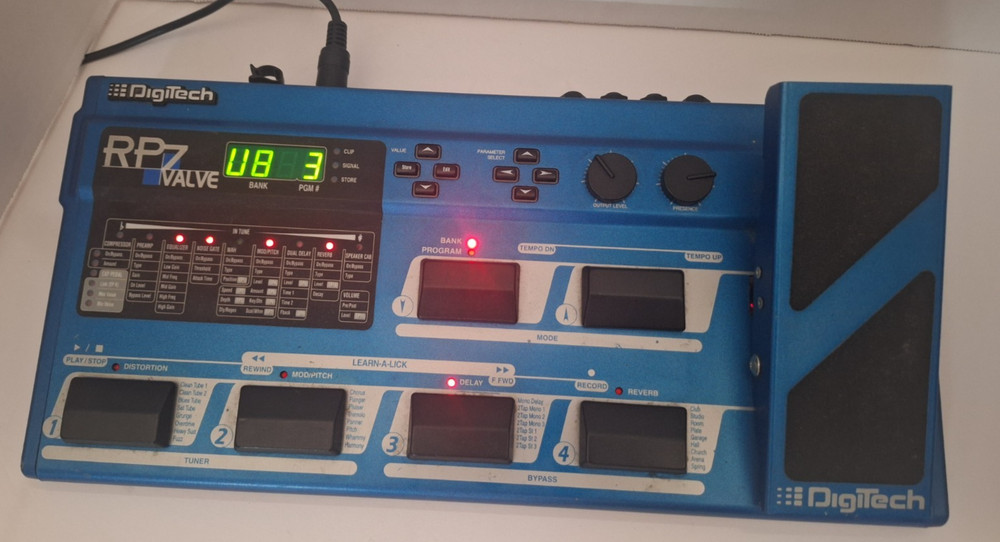 Digitech RP7 Valve Guitar Tube Preamp Multi Effects Processor