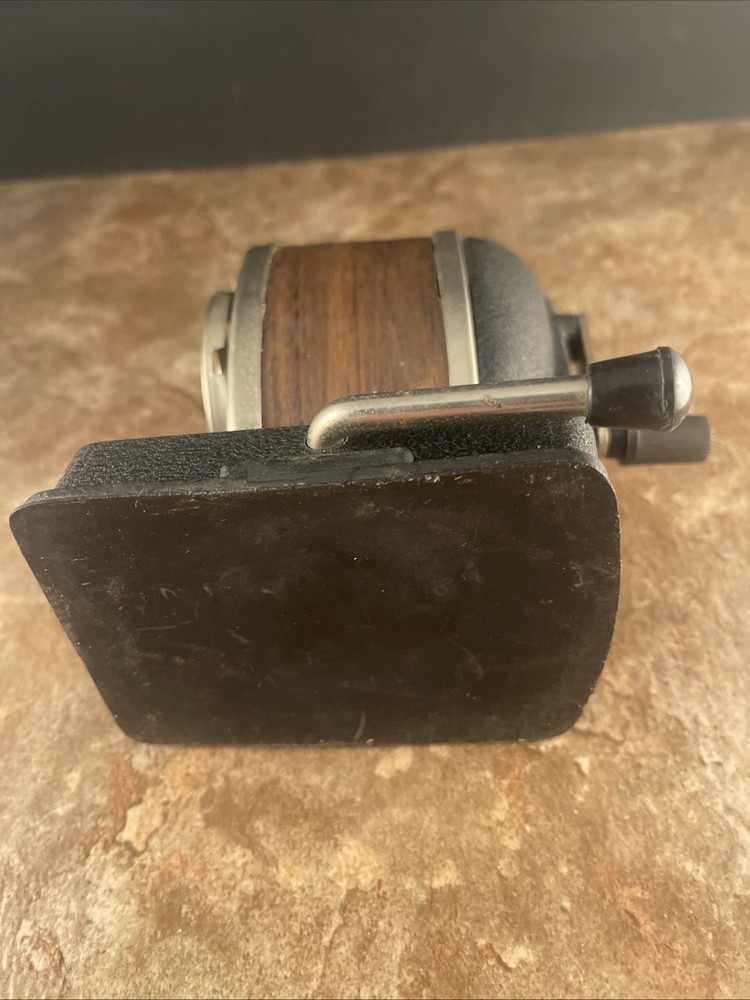 Vintage BOSTON VACUUM MOUNT PENCIL SHARPENER Brown