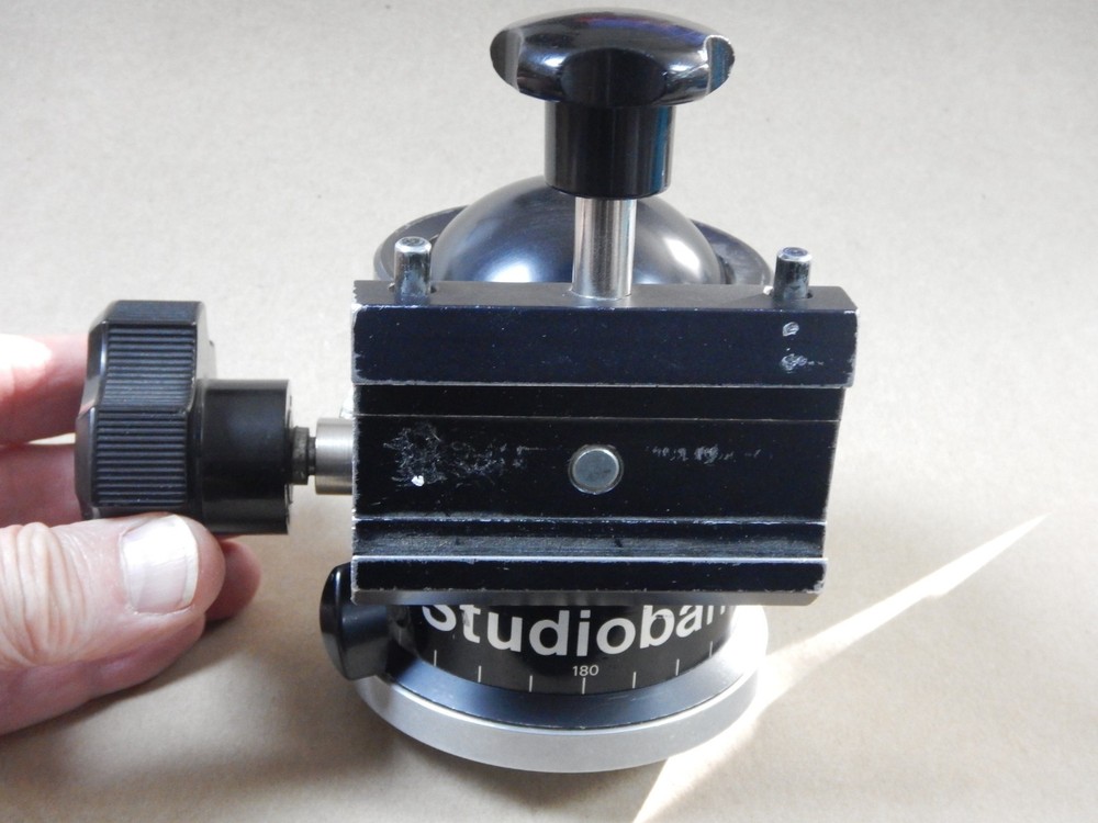GRAF STUDIOBALL TRIPOD BALL HEAD w/QUICK RELEASE- fully functional!