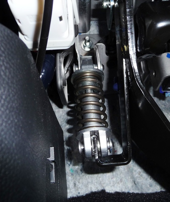 FIT INFINITI G37 G37S NISSAN 370Z 370 Z 6MT CLUTCH PEDAL ASSIST SPRING